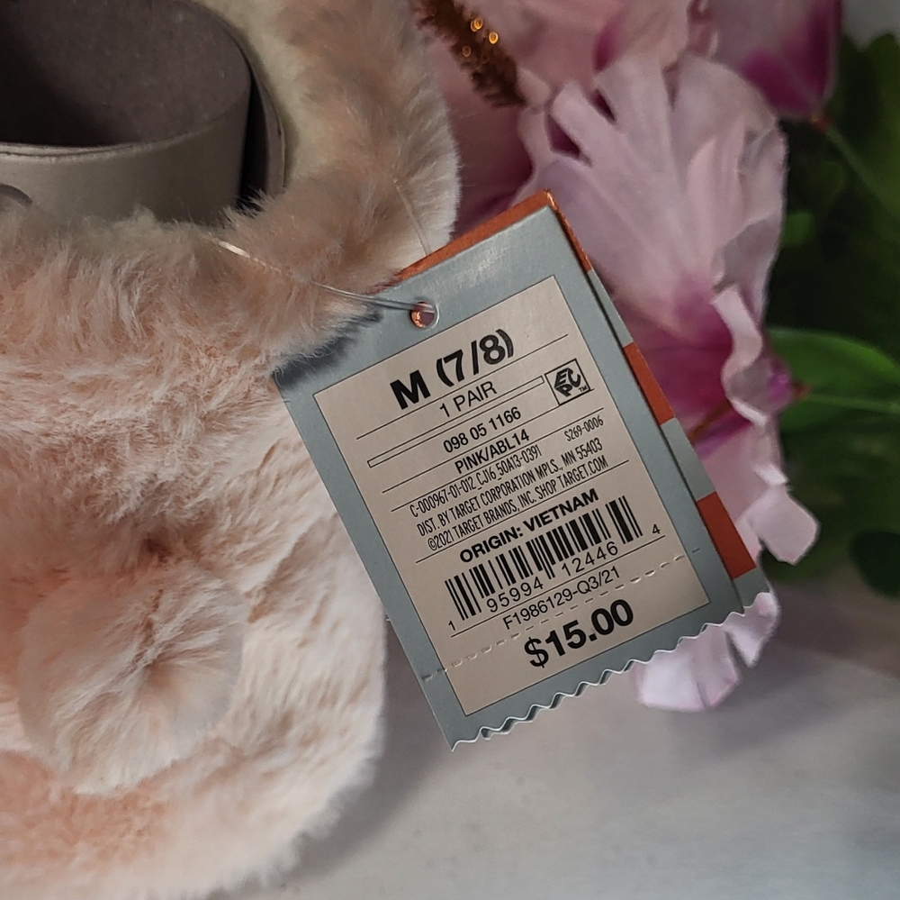 Cat & Jack Girls NWT Light Pink Llama Faux Fur Slipper Booties Sz Medium (7/8) - Picture 3 of 11